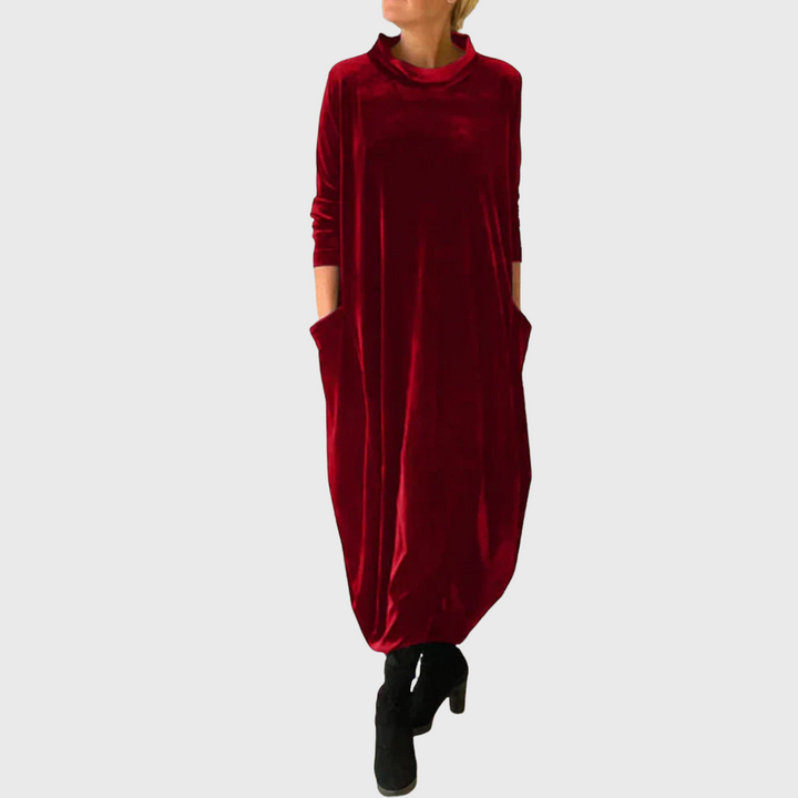 Éloura | Velvet Elegant Maxi Dress